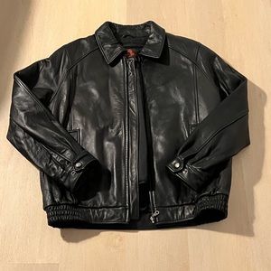 Mens Danier Black Leather Bomber Jacket L